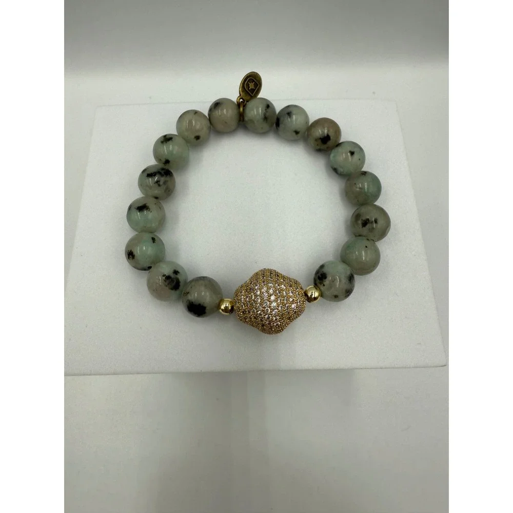 Gemstone Beaded Stretch Bracelet Gold Pave Crystal Focal‎ Bead Star Charm Green